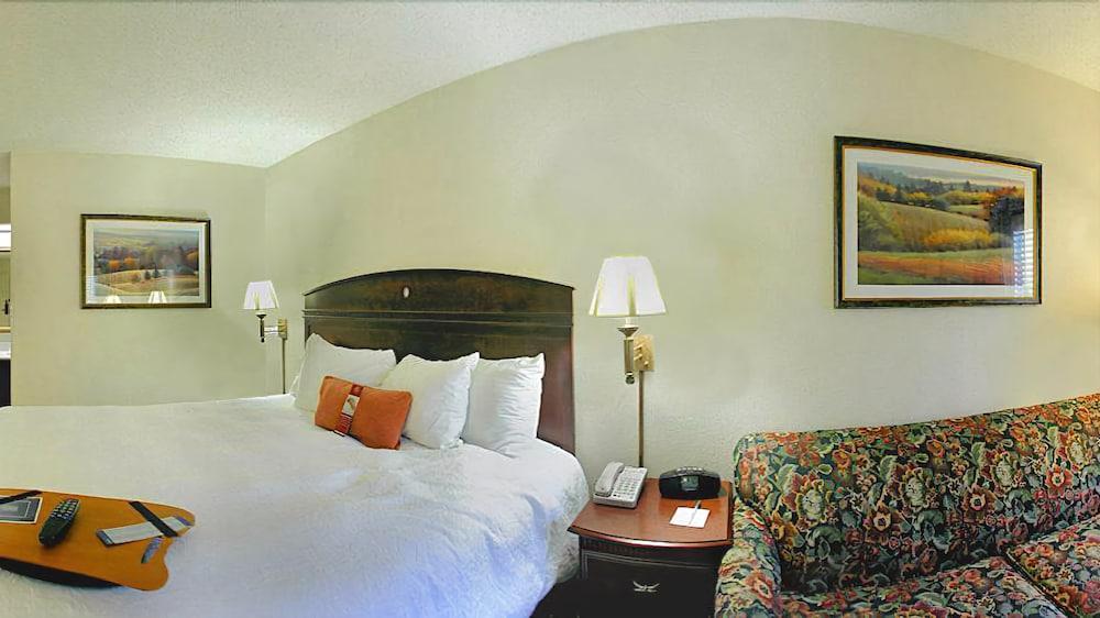 Hampton Inn Далтън Екстериор снимка