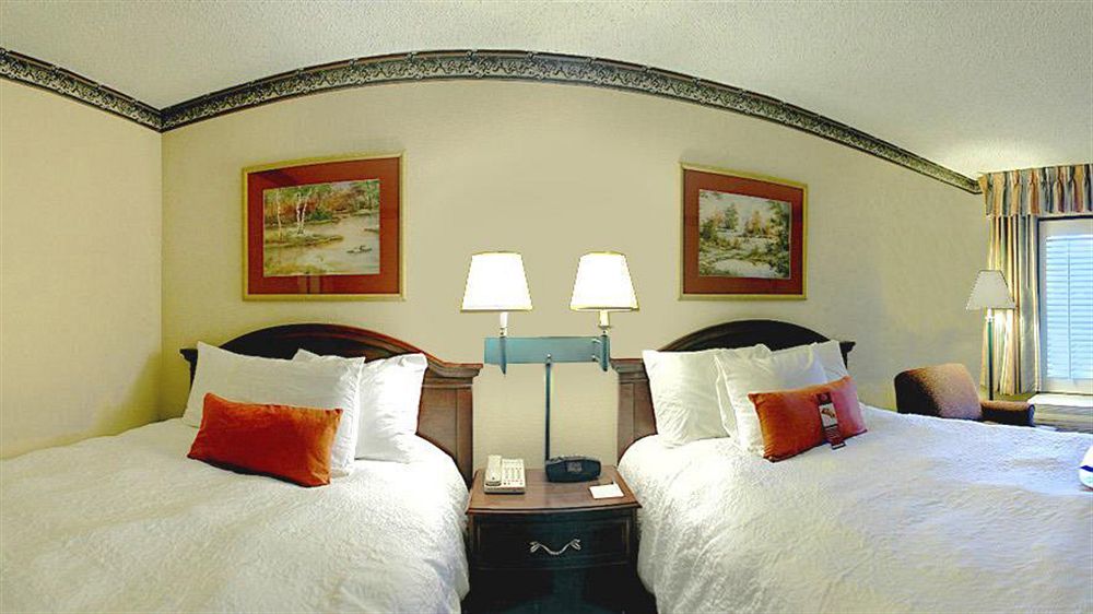 Hampton Inn Далтън Екстериор снимка