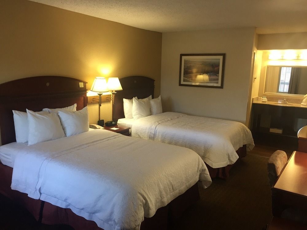 Hampton Inn Далтън Екстериор снимка